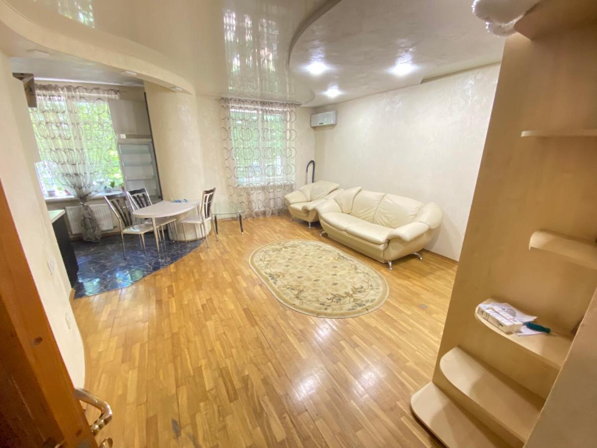 Ultracentral Apartment Puskin Street Chisinau Ngoại thất bức ảnh