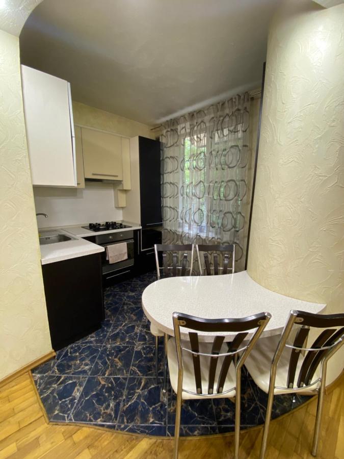 Ultracentral Apartment Puskin Street Chisinau Ngoại thất bức ảnh